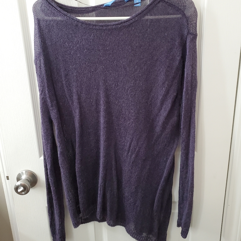 Simply Vera Vera Wang sweater top, medium
